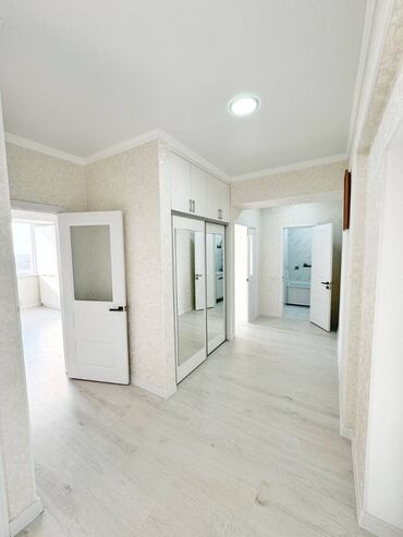 Кыргыз Недвижимость: 2 комнаты, 70 м², Элитка, 4 этаж, Евроремонт