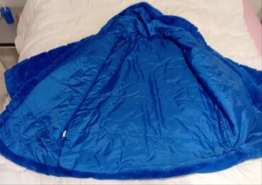 Krzneni kaputi: 3XL, Sa postavom, Veštačko krzno, bоја - Svetloplava — 16