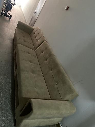salon divan: Divan, İşlənmiş, Açılan, Bazalı, Parça, Çatdırılma yoxdur — 1