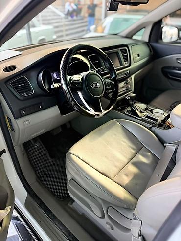 kia seltos: Kia Carnival: 2018 г., Минивэн — 5