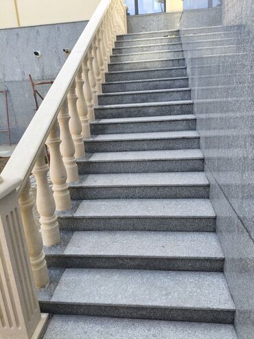 Каменщики: Требуется Каменщик, Более 5 лет опыта — 9