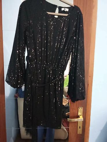 Kompleti: Ženska odeća – set elegantnih komada 1) Duga crna haljina - Model — 42