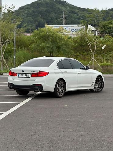 byd e1: BMW 5 series: 2020 г., 2 л, Автомат, Гибрид, Седан — 3