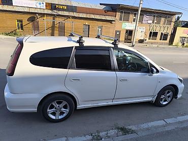 Honda: Honda Stream: 2003 г. — 9