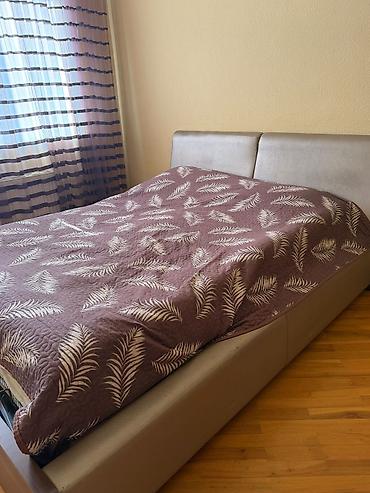 Digər mebel: Tecili taxt satilir. matras daxil baza var. Yaxsi veziyyetde. Qiymet — 1