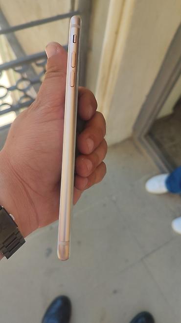 Apple iPhone: IPhone 8 Plus, 64 GB, Qızılı, Barmaq izi, Face ID — 2