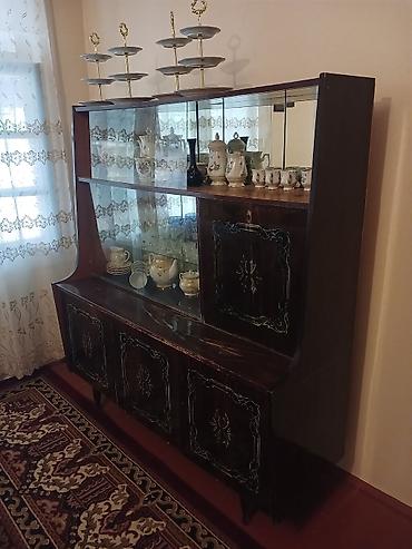мебель для спальни бу: İçindəki qablarlarla birgə qədimi qablar - Material: taxta korpus — 2