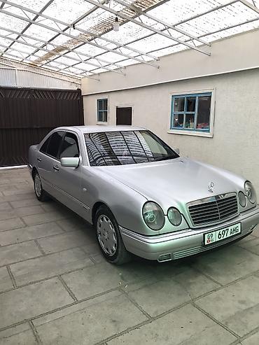 Mercedes-Benz: Mercedes-Benz E-Class: 1996 г., 3.2 л, Автомат, Газ, Седан — 4