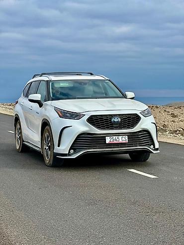 Toyota: Toyota Highlander: 2020 г., 2.5 л, Типтроник, Гибрид, Кроссовер — 4