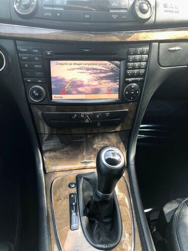 Mercedes-Benz: Mercedes-Benz E 220: 2.2 l | 2008 il Sedan — 9