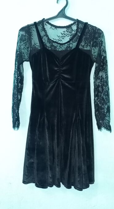 велюр платье: Вечернее платье, Коктейльное, Короткая модель, Велюр, С рукавами
