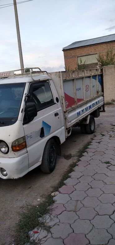 Легкий грузовой транспорт: Hyundai Porter: 2002 г., 2.5 л, Механика, Дизель, Пикап