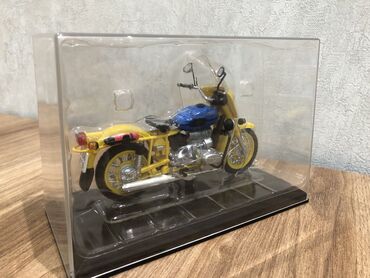 Avtomobil modelləri: Ford, 2000 il, 1:18, Dəmir, Pulsuz çatdırılma, Ödənişli çatdırılma, Rayonlara çatdırılma — 3