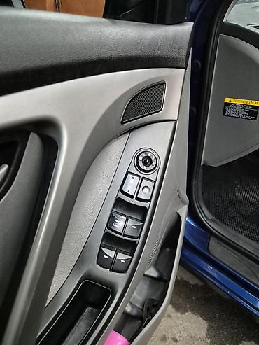 bmw e 39: Hyundai Elantra: 1.8 l | 2014 il Sedan — 10