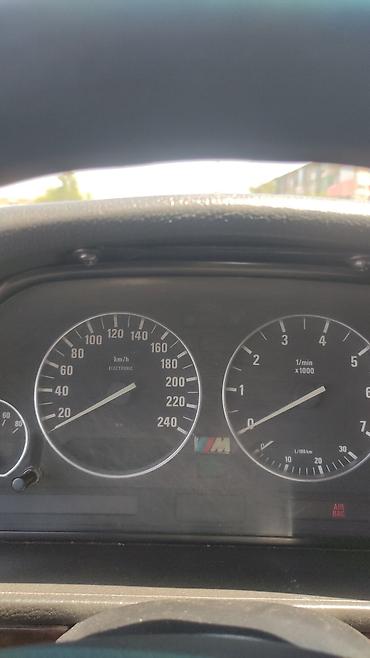 авто толщиномер: Щиток приборов BMW 1993 г., Б/у, Оригинал — 1