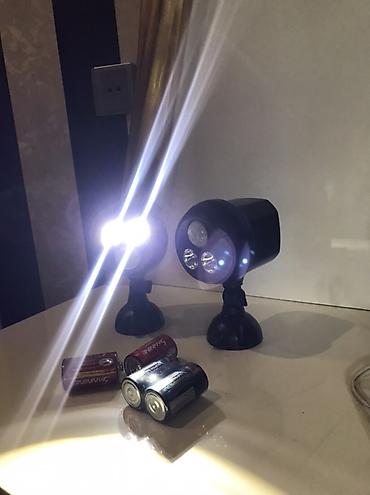 Sensorlu lampalar: Hərəkət sensorlu LED projektor lampası - 2 güclü LED işıq mənbəyi və — 3