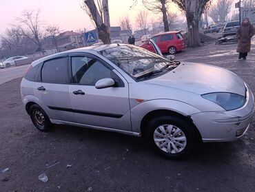 Ford: Ford Focus: 2001 г., 1.6 л, Механика, Бензин, Хэтчбэк