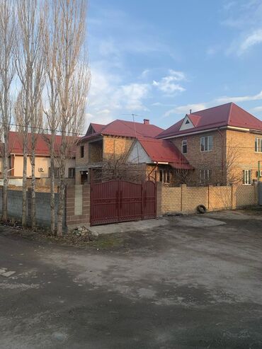 Продажа домов: Дом, 120 м², 5 комнат, Собственник, Дизайнерский ремонт