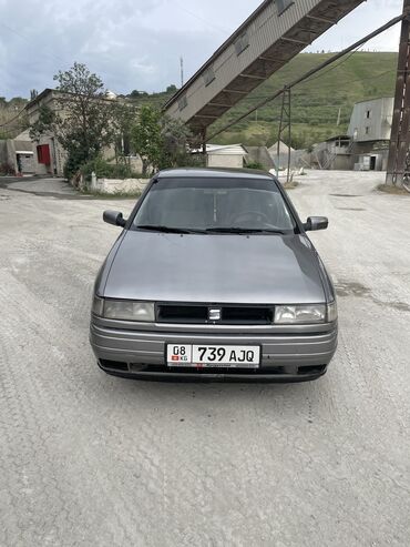 кочкор афто: Seat Toledo: 1992 г., 2 л, Механика, Бензин, Седан