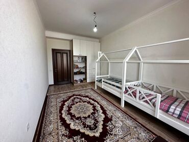 квартира новапаловка: 3 комнаты, 82 м², Элитка, 5 этаж, Евроремонт