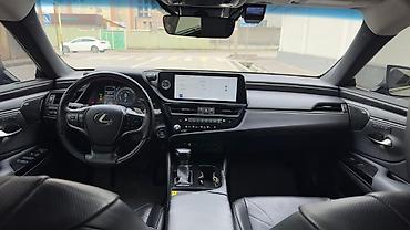 Lexus: Lexus ES: 2023 г., 2.5 л, Вариатор, Гибрид, Седан — 10