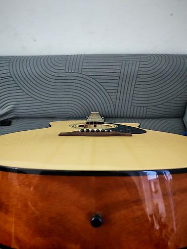 Гитары: Акустическая гитара Yamaha Fs100c (форма фолк/концерт с вырезом) at lalafo.kg — 11 Гитары: Акустическая гитара Yamaha Fs100c (форма фолк/концерт с вырезом) — 11