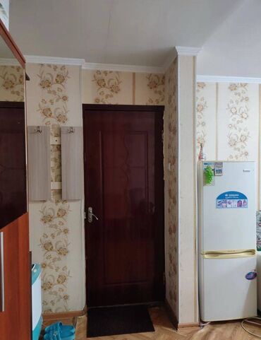 снять квартиру в заре: 1 бөлмө, 22 кв. м, Жатакана жана мейманкана түрүндө, 2 кабат