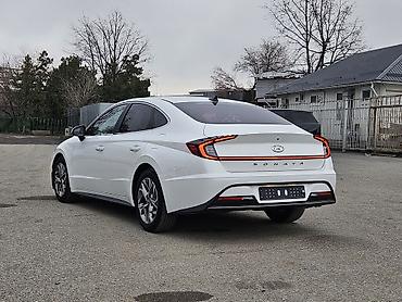 Hyundai: Hyundai Sonata: 2019 г., 2 л, Автомат, Газ, Седан — 5