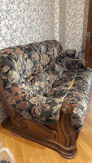 Divanlar: Divan, İşlənmiş, Açılmayan, Bazasız, Çatdırılma yoxdur — 1