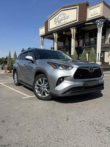 Toyota: Toyota Highlander: 2021 г., 3.5 л, Автомат, Бензин, Кроссовер — 2