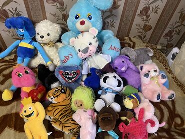 pop it купить в бишкеке дешево: Продаю мягкие игрушки, все за 1500