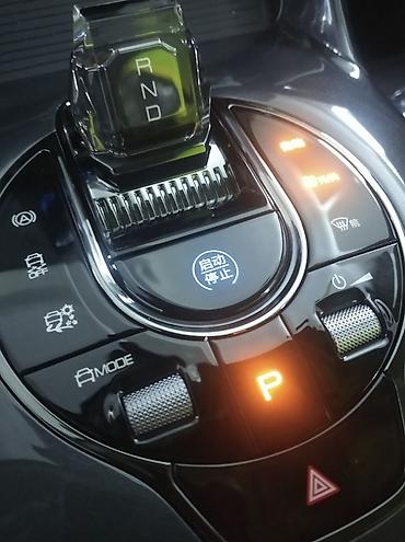 BYD: BYD E2: 2025 г., 1 л, Автомат, Электромобиль, Хэтчбэк — 1