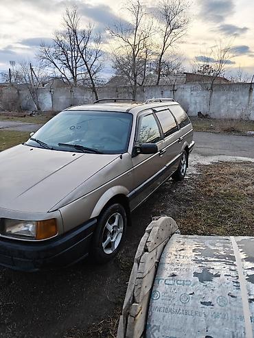 e klass: Volkswagen Passat Variant: 1990 г., 1.8 л, Механика, Бензин, Универсал — 1