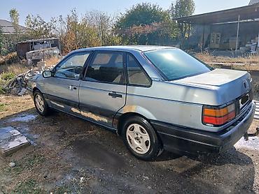 volkswagen b2: Volkswagen Passat: 1990 г., 1.8 л, Механика, Бензин, Седан — 4