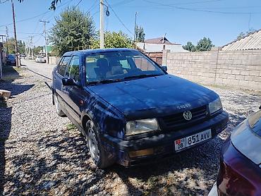 голф вента: Volkswagen Vento: 1993 г., 2 л, Механика, Бензин, Седан — 2