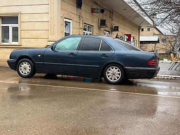 oka masini: Mercedes-Benz E-Class: 2 l | 1996 il Sedan — 2