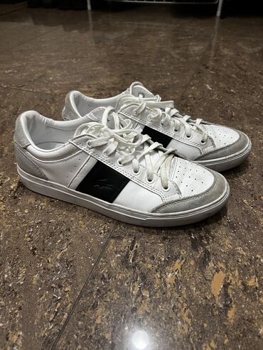 обувь женская деми: Lacoste обувь
42 размер
Торг уместен