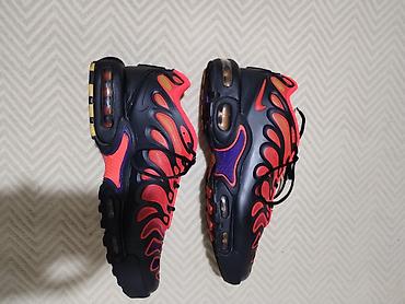 patike za devojcice dexy co: Patike Nike Air Max Drift. Crno, crveno, ljubičaste. Nošene 2 puta — 3