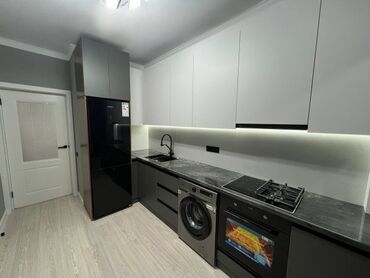 квартира с панорамными окнами: 1 комната, 43 м², Элитка, 10 этаж, Дизайнерский ремонт