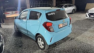 хэчбек: Chevrolet Spark: 2020 г., 1 л, Автомат, Бензин, Хэтчбэк — 3