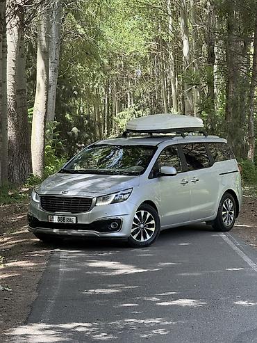 Kia: Kia Carnival: 2018 г., Минивэн — 1