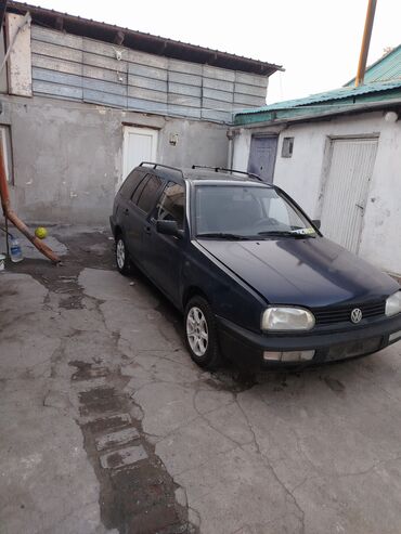 Volkswagen: Volkswagen Golf Variant: 1994 г., 1.8 л, Механика, Бензин, Универсал