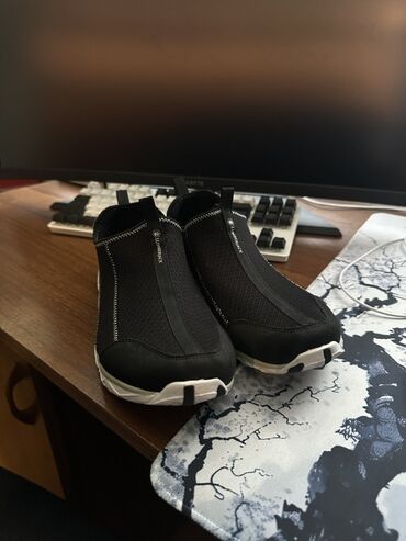 reebok ağ qaçış üçün qadın krossovkaları: Ölçü: 40, rəng - Qara, Yeni