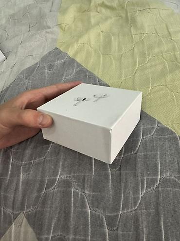 Аудиотехника: Айрподсы люкс копия с магнитным зарядным кейсом (USB‑C) Комплектация — 4