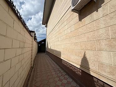 Долгосрочная аренда домов: 400 м², 6 комнат и более — 20