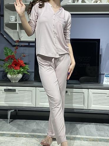 Пижамы: Женская пижама рынок Орто-Сай «Оберон» 1️⃣📍7 ряд 122 кон-р 2️⃣📍7 ряд — 25