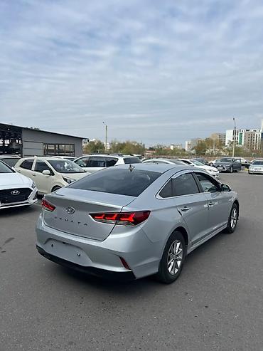 хадовой: Hyundai Sonata: 2021 г., 2 л, Автомат, Газ, Седан — 3