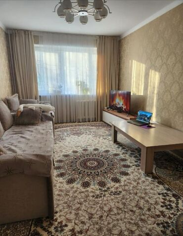 Медицинские центры: 3 комнаты, 58 м², 104 серия, 1 этаж