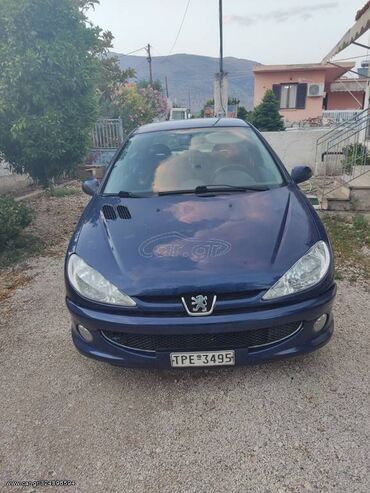 Peugeot 206: 1.4 l. | 2003 έ. | 118000 km. Κουπέ