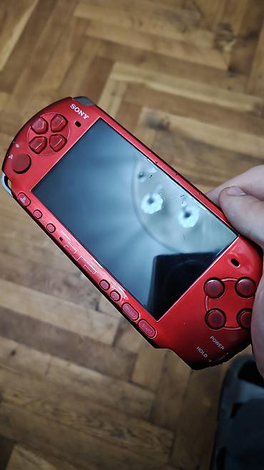 PSP (Sony PlayStation Portable): Sony PSP-3004 (Red) – portativ oyun konsolu temizdi sadece ekranda — 1
